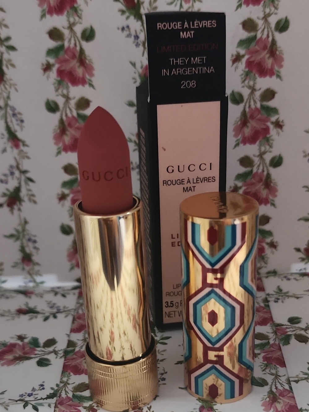 Gucci Matte Lipstick in Terracotta Brown with Gold Enamel-Patterned Tube - Picture 5 of 5
